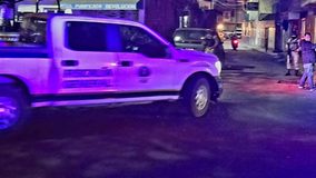 Irrumpen sujetos armados en vivienda y balean a dos hombres en Jacona; hay un muerto