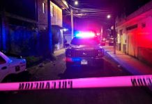 Balean dos bases de taxis al oriente de Uruapan