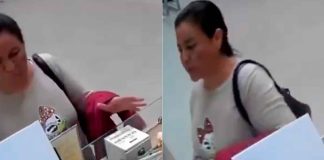 #VIDEO // Captan a mujer robando caja de propinas en Plaza Tlatelolco