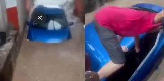 #VIDEO // “¡Trae una niña!”: Corriente arrastra auto en Puerto Vallarta; vecinos salvan a madre e hija