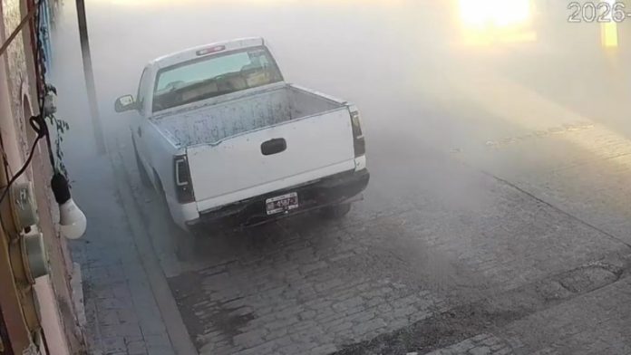 Explosión y fuga de gas en una pipa desata movilización (1)