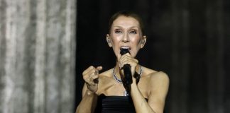 #VIDEO / Céline Dion vuelve a los escenarios y rompe en llanto tras seis años de ausencia