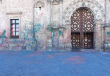 Morelia repara tres registros dañados por semana; stickers y manifestaciones también afectan al Centro Histórico