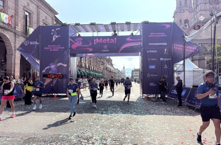 Las calles de Morelia se llenaron de runners con la Carrera Cinépolis 2025; participaron 4 mil corredores