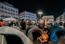 Acampada en Madrid de cientos de personas para protestar por la vivienda