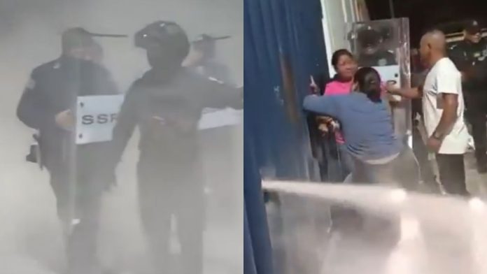 Policía de Chiapas reprime protesta de madres buscadoras