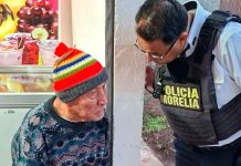 Reúne Policía Morelia a adulto mayor extraviado con su familia