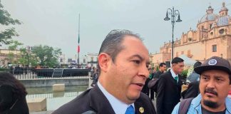 Israel Vega alza la mano para buscar la titularidad de la FGE Michoacán