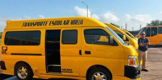 Transportistas escolares alistan unidades para ciclo escolar; revisan más de 80 vehículos en Morelia