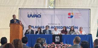 UVAQ celebra 50 años con acreditación de ocho planteles educativos