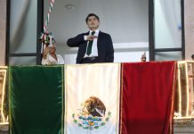Una gran noche de Grito de Independencia en Zitácuaro: Toño Ixtláhuac