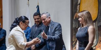 Ética, eje fundamental de la investigación Nicolaita; Entregan reconocimientos