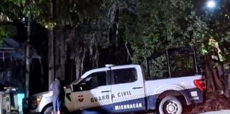 Delincuentes atacan a policías en Apatzingán; hay dos oficiales heridos