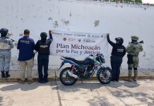 FGE asegura cuatro vehículos y detiene a tres personas durante operativos en Apatzingán
