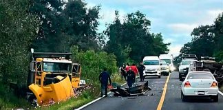 #VIDEO // Brutal choque de frente deja 3 personas fallecidas, en la carretera Uruapan-Paracho