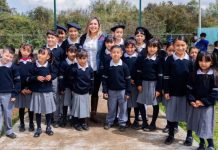 Dayana Pérez Mendoza fortalece infraestructura educativa con nueva techumbre en Santa Rita