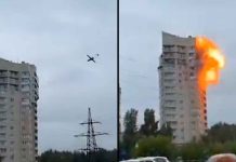 #VIDEO // Dron impacta contra un edificio de viviendas y deja un saldo trágico
