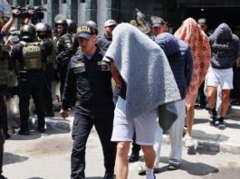 Encarcelan a 6 alumnos por agresion sexual contra compañero de clases en Peru