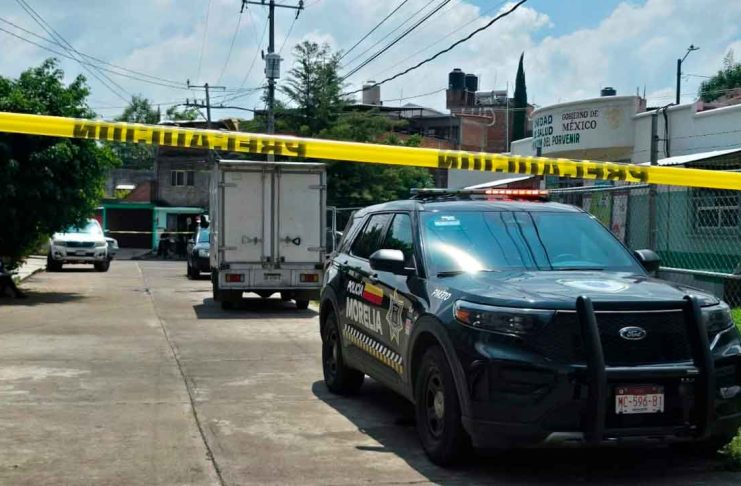 Hombre muere al exterior de la Unidad de Salud de la colonia Unidos Santa Cruz, Morelia