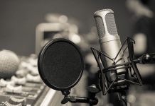 Día del Locutor: así nació la celebración para quienes dan voz a la radio en México