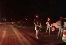 #VIDEO // Policías de Pátzcuaro habrían sido atacados por intentar frustrar un secuestro en la Glorieta