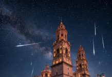 Octubre 2026 llega con lluvias de estrellas, Saturno y la Luna del Cazador