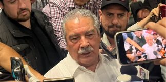 Definirá Raúl Morón en noviembre si continúa en la contienda interna de Morena