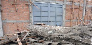 Protección Civil clausura obra tras colapso de lona en obra en La Hacienda