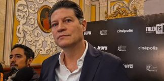Afirma Alfonso Martínez que Morena está desgastado y dividido pese a adelantar campañas Alfonso Martínez Alcázar, presidente municipal de Morelia, rindiendo declaraciones sobre el panorama político y las próximas elecciones.