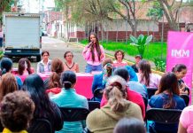 Apoyo y acompañamiento a mujeres con cáncer: una prioridad para Moni Valdez
