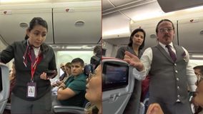 #VIDEO // Pasajero es expulsado del vuelo tras negarse a ceder su asiento y grabar a la tripulación con lentes