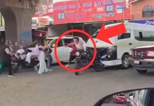 #VIDEO // Captan pelea a golpes entre un conductor de combi y un automovilista en Morelia