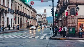 Reabren circulación en Madero, de Pino Suárez a Galeana