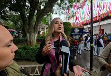 #VIDEO // Dayana Pérez revira a Hugo Rangel: acusa intereses familiares detrás de denuncia por obras en Zirahuén