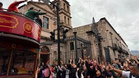 Regalan 50 mil panes en la Caravana del Pan 2026