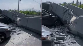 #VIDEO // Cae puente peatonal sobre un vehículo en Monterrey