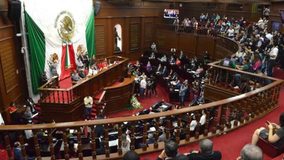Avalan diputados aumento de 7.5% para 2027