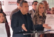 Barragán se registra para la coordinación de la 4T en Morelia, pide unidad en Morena El diputado local Juan Carlos Barragán Vélez durante su mensaje tras registrarse en el proceso interno de Morena por Morelia.