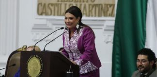 Clara Brugada anuncia nuevo plantel de la UNAM y 5 prepas en la CDMX Clara Brugada y el rector Leonardo Lomelí anuncian la construcción de un nuevo plantel de la UNAM en la Ciudad de México. Nota Completa