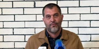 Denuncia René Valencia a hermano de diputado por robo de tráileres y exige actuar a Fiscalía