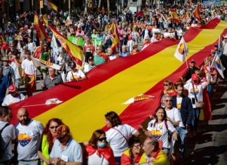 España celebra el Día de la Hispanidad en medio de la polarización