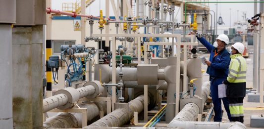 Europa enfrenta un invierno crítico: se dispara el precio del gas y crece el temor por el suministro energético