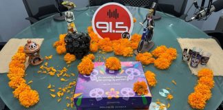 Grupo Marmor y Panadería Melón y Sandía regalan Pan de Muerto