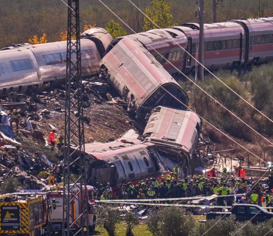 Grave choque de trenes de alta velocidad cerca de Toledo