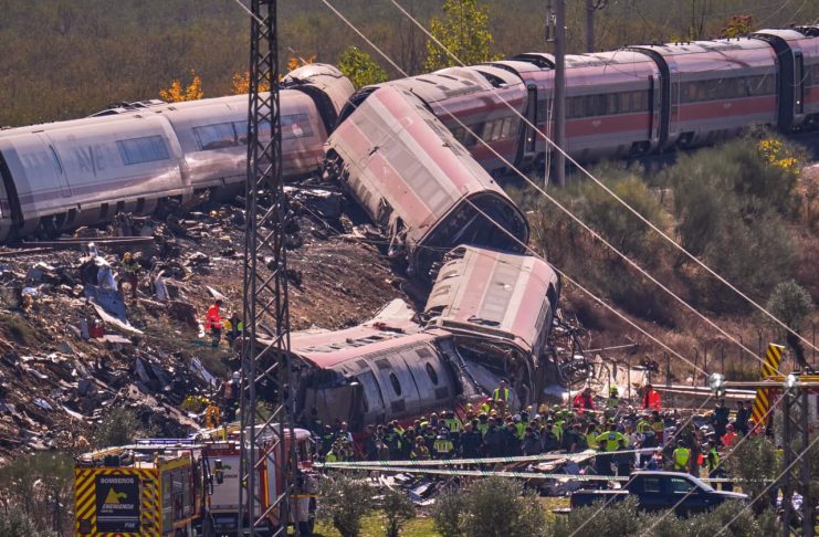 Grave choque de trenes de alta velocidad cerca de Toledo