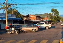 A balazos atacan base de taxis en la colonia Emiliano Zapata de Uruapan