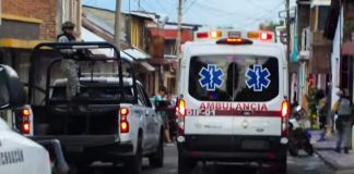 Joven mujer es atacada a tiros en el barrio de San Juan Quemado, Uruapan Movilización policial en el barrio de San Juan Quemado en Uruapan tras el ataque a balazos contra una joven mujer.