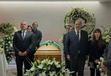 En compañía de su familia, Bedolla despide al ingeniero Cárdenas y reconoce su papel en el México moderno