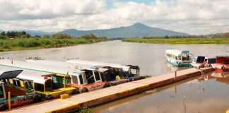 Listos canales de navegación del lago de Pátzcuaro para la Noche de Muertos