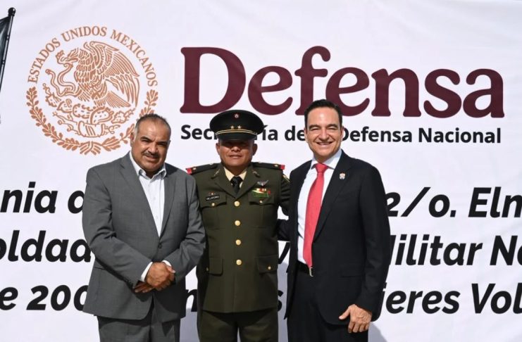 Carlos Soto participó en la clausura del Segundo Escalón 2026 del Servicio Militar Nacional El presidente municipal de Zamora, Carlos Soto, durante la ceremonia de clausura del Segundo Escalón 2026 del Servicio Militar Nacional.